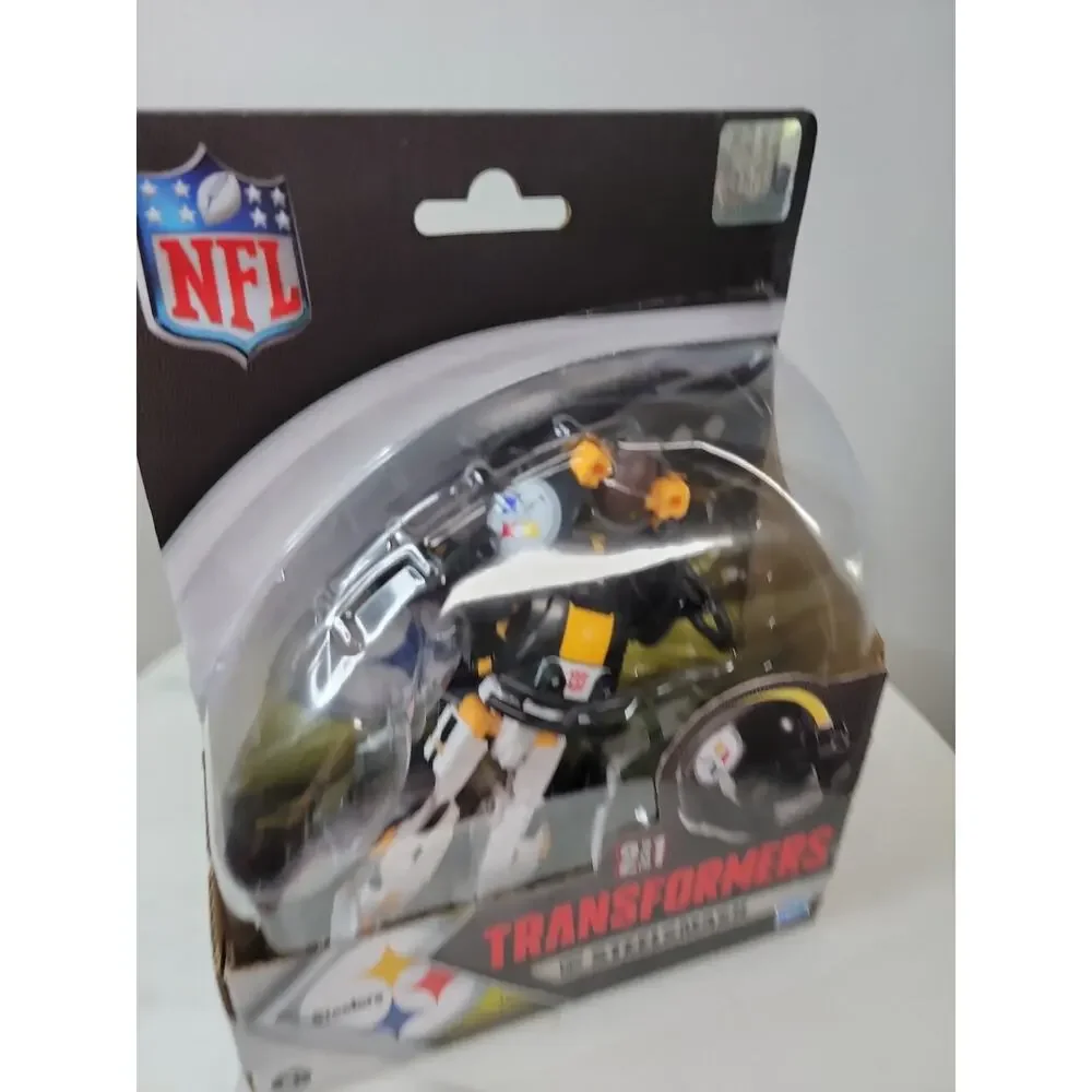 Transformers NFL Steelsmash Steelers Action Figure Helmet Hasbro New Sealed